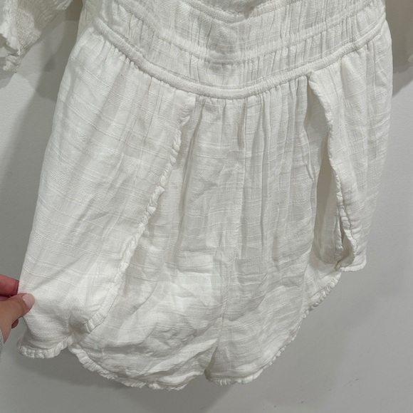 American Eagle Outfitters Cream Romper - Picture 3 of 7